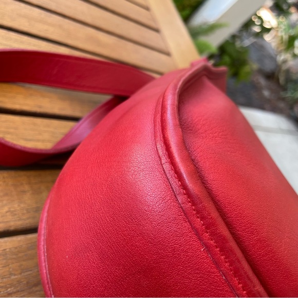 Vintage Red Coach Beckett, #9920, made in the USA, pre-1994 - Picture 7 of 14